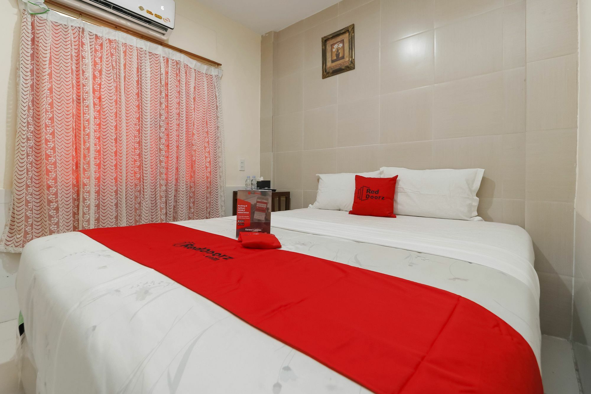 Reddoorz Near Maimun Palace Medan Exterior photo